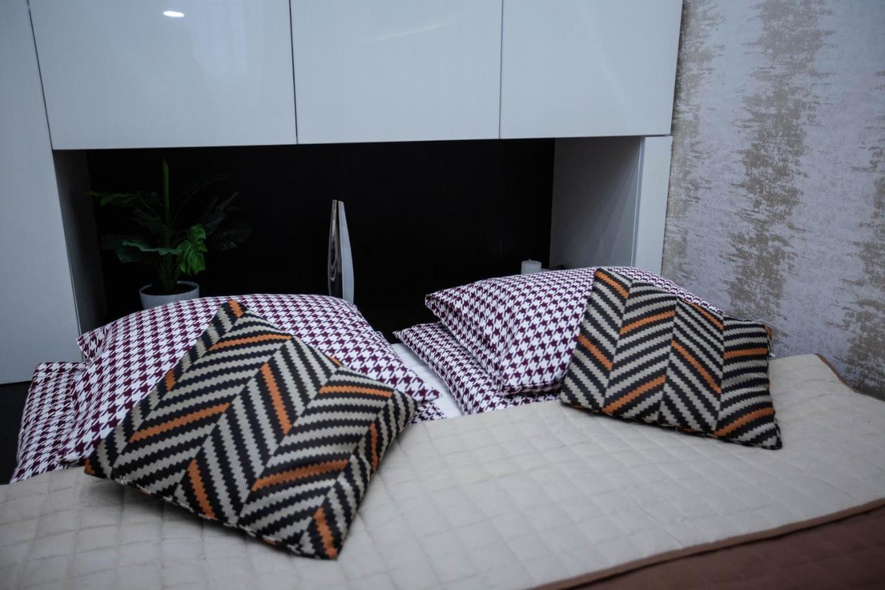Luna Lux Residency Budapest Exteriör bild