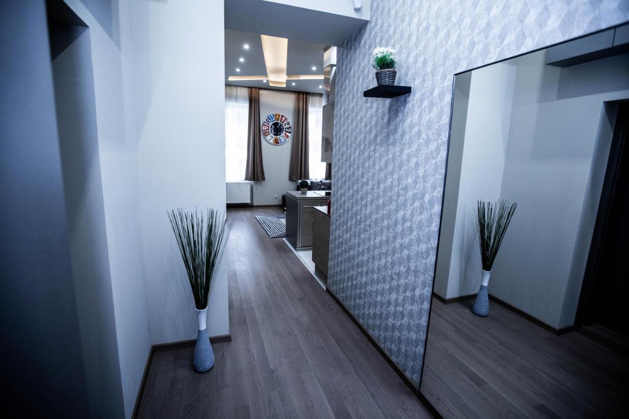 Luna Lux Residency Budapest Exteriör bild